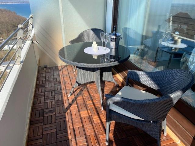 Top - Apartment Mit Aussicht Timmendorfer Strand Exterior photo